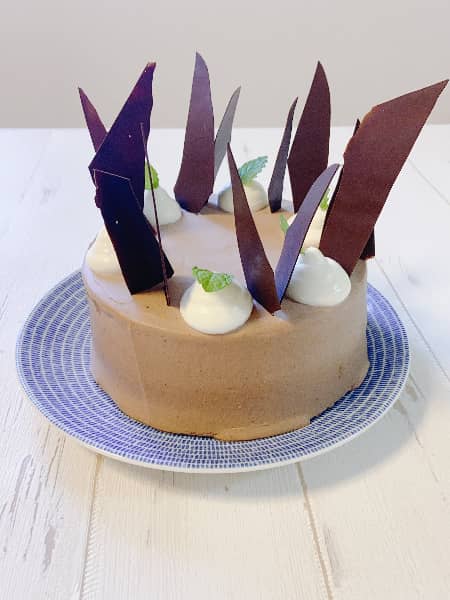 ケーキデコレーションアイデア集 おしゃれ かわいいやり方を写真付きで紹介 Handmade Sweets Com